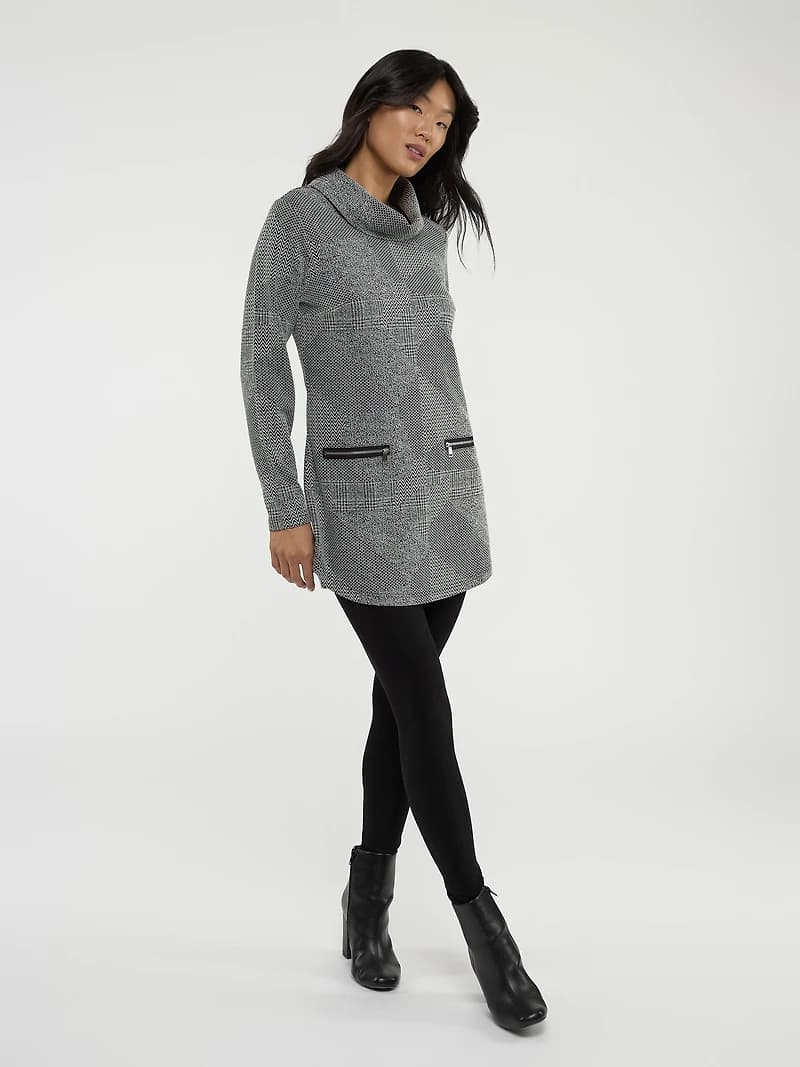 Long-sleevesemi-fitted knit tunic