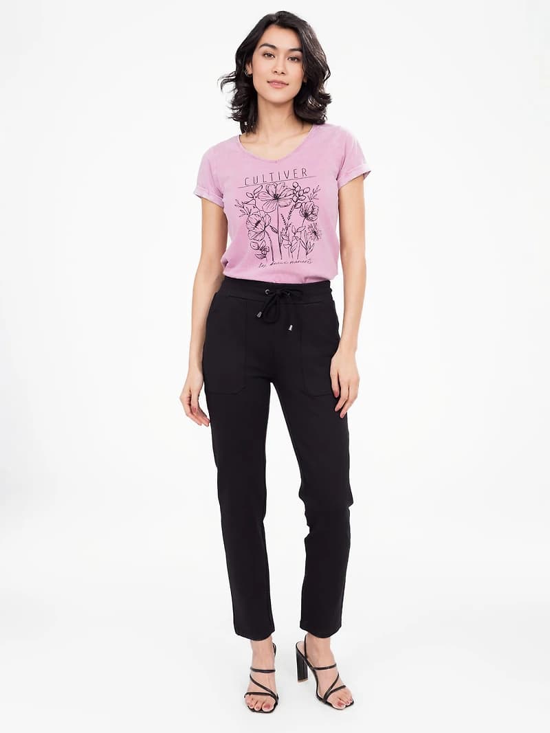 High waisted pull-on pant