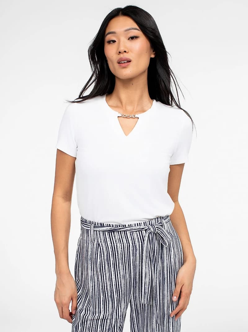 Short-sleeve fitted t-shirt