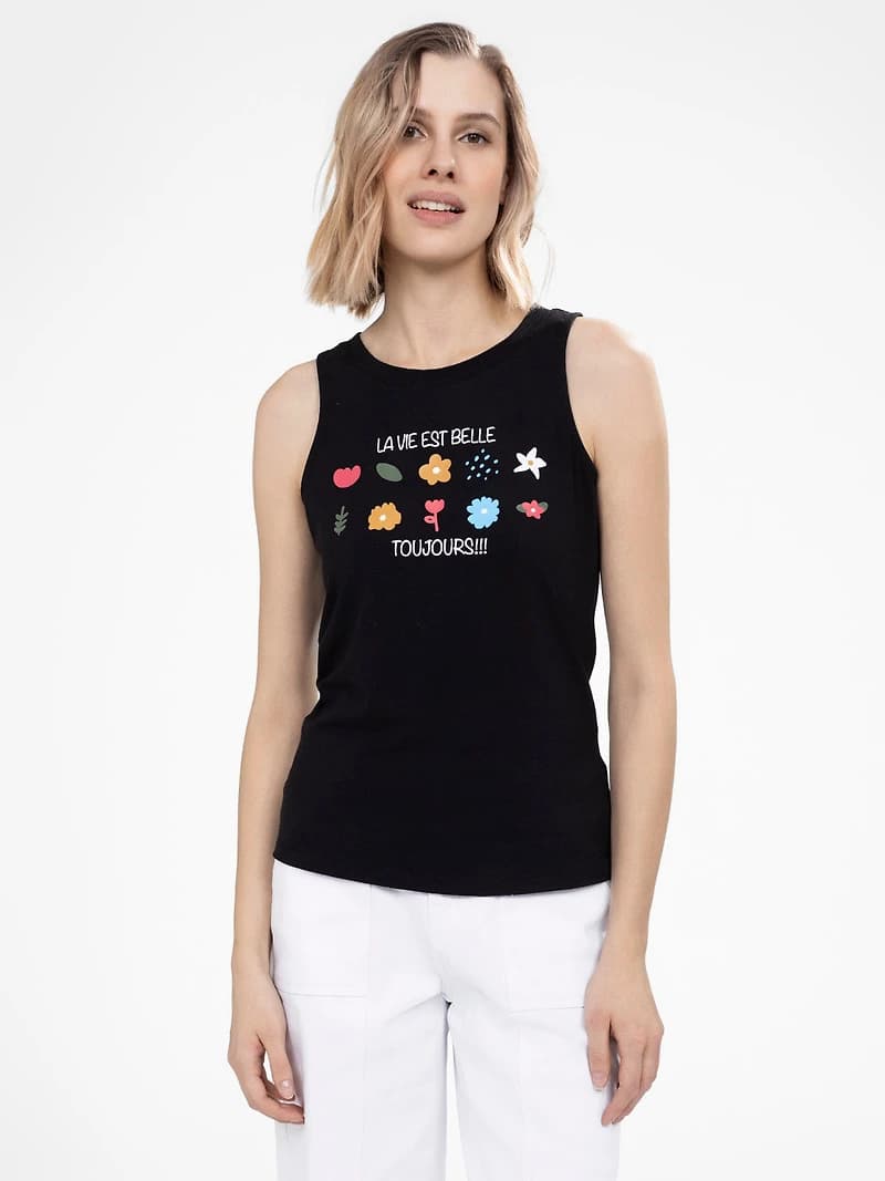 Semi-fitted tank top