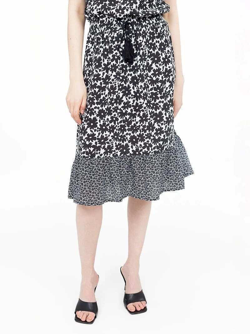 Mid-calf flared skirt