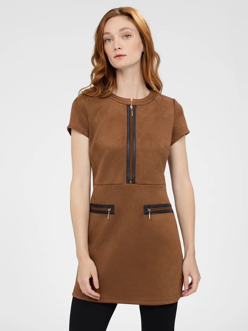 Short-sleeve semi-fitted tunic