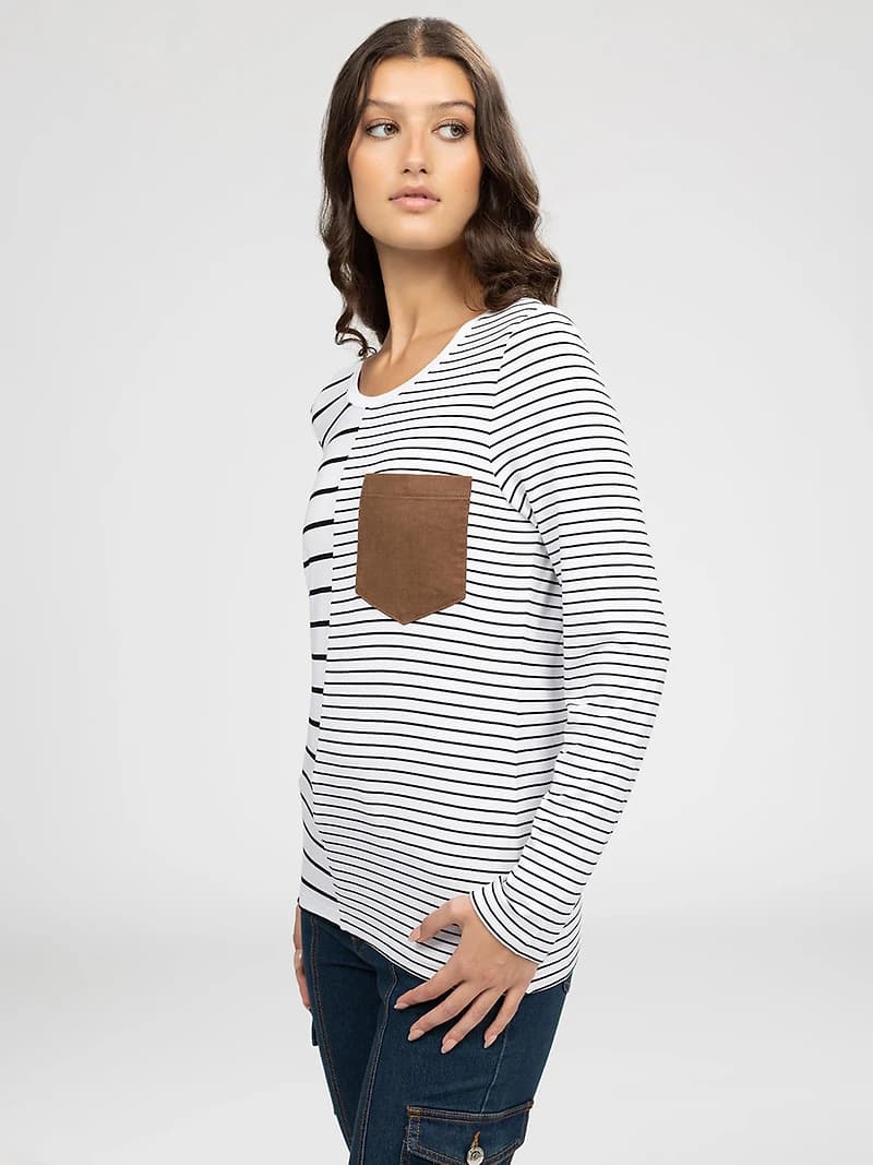 Long-sleeve semi-fitted t-shirt