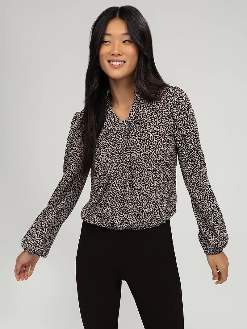 Long-sleeve t-shirt