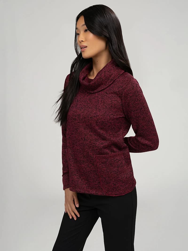 Long-sleeve t-shirt
