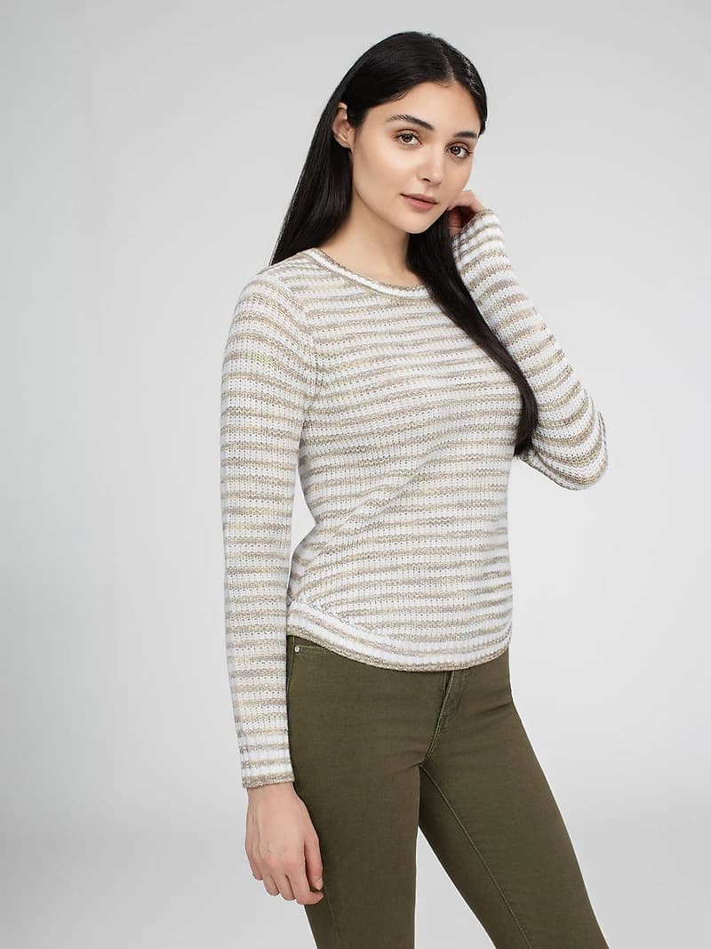 Long-sleeve pullover sweater