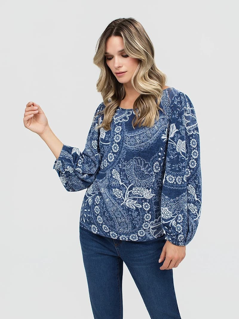 3/4-sleeve t-shirt