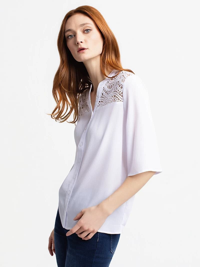 3/4-sleeve loose blouse with buttons