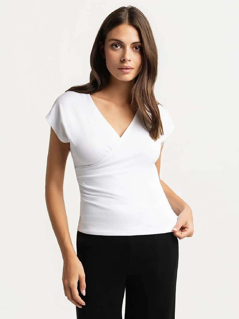 Short-sleeve t-shirt