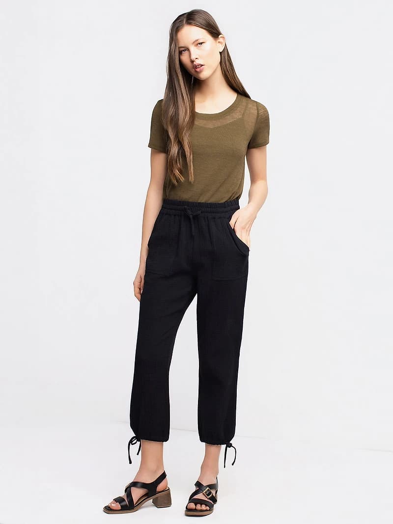 Wide-leg casual pull-on capri