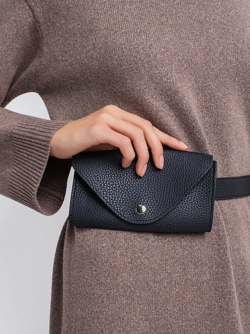 Fanny pack