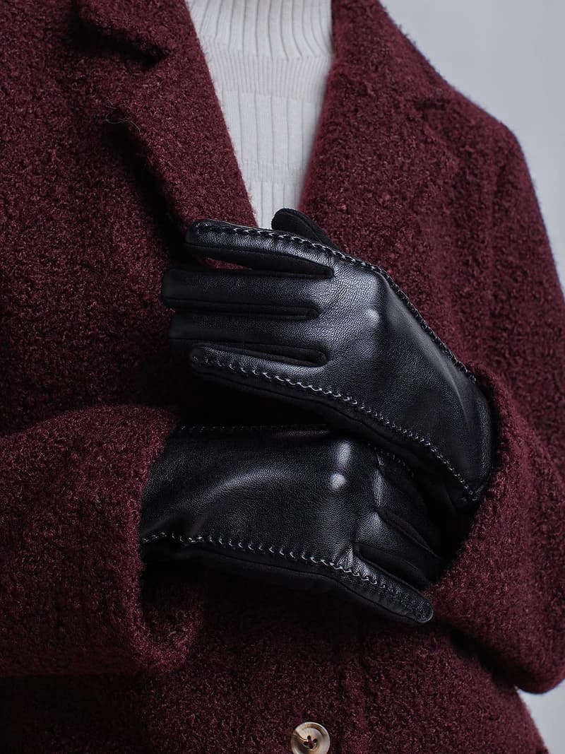 Faux-leather gloves